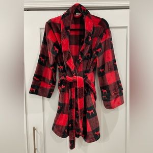 VICTORIA’S SECRET PINK Black and Red Plaid Fleece Robe M/L